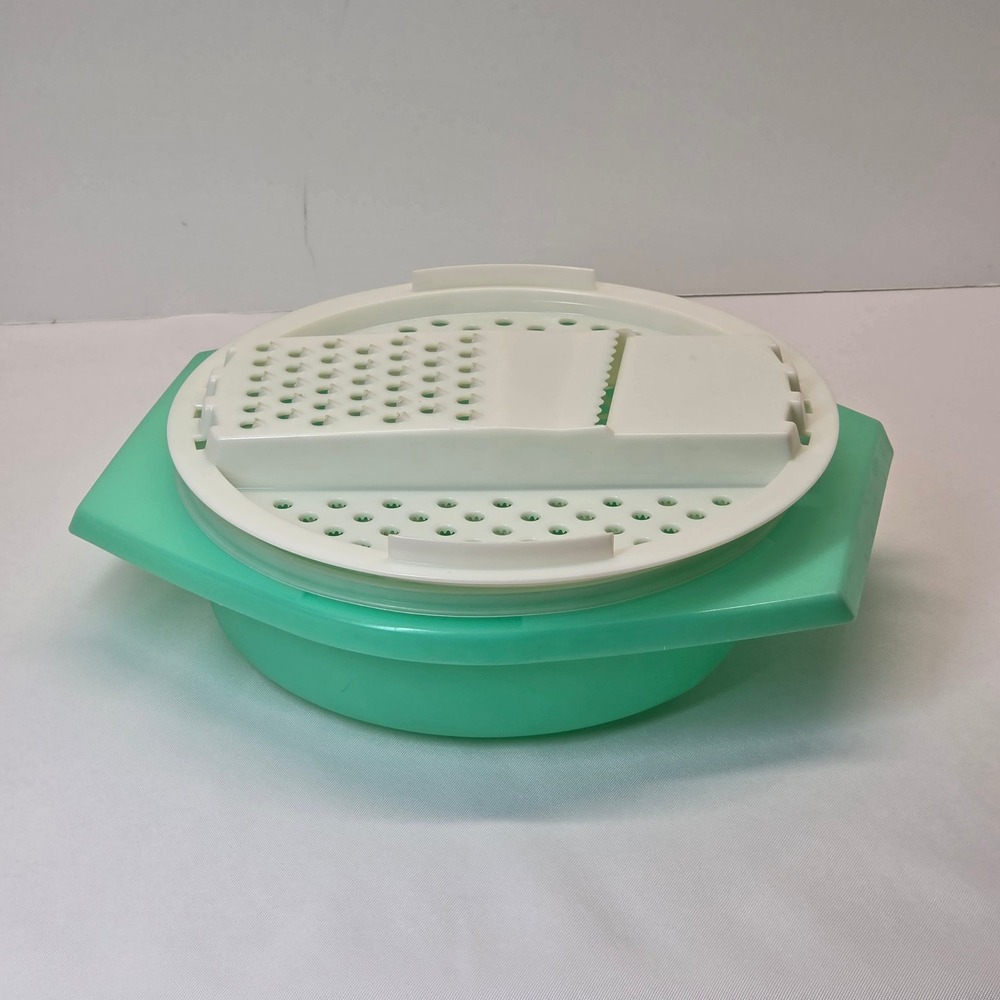 Tupperware Grater Slicer Set Unisex 9.25in Green Good Vintage Kitchen Tool